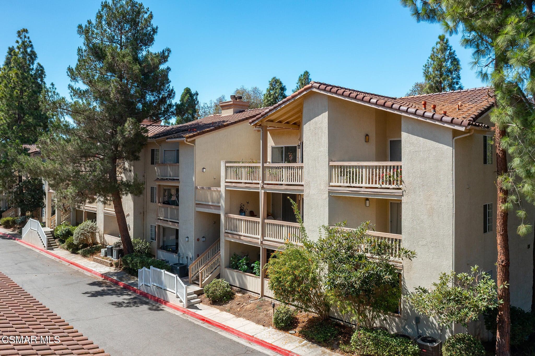 5728 Oak Bend Ln #208_1