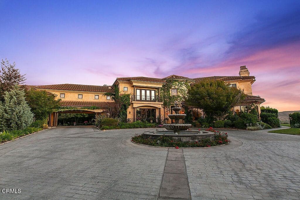 13784PacificBreeze_TWILIGHT_August15,202