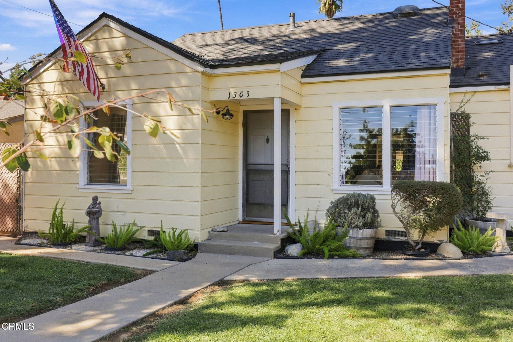5-web-or-mls-6-1303 Cruzero St